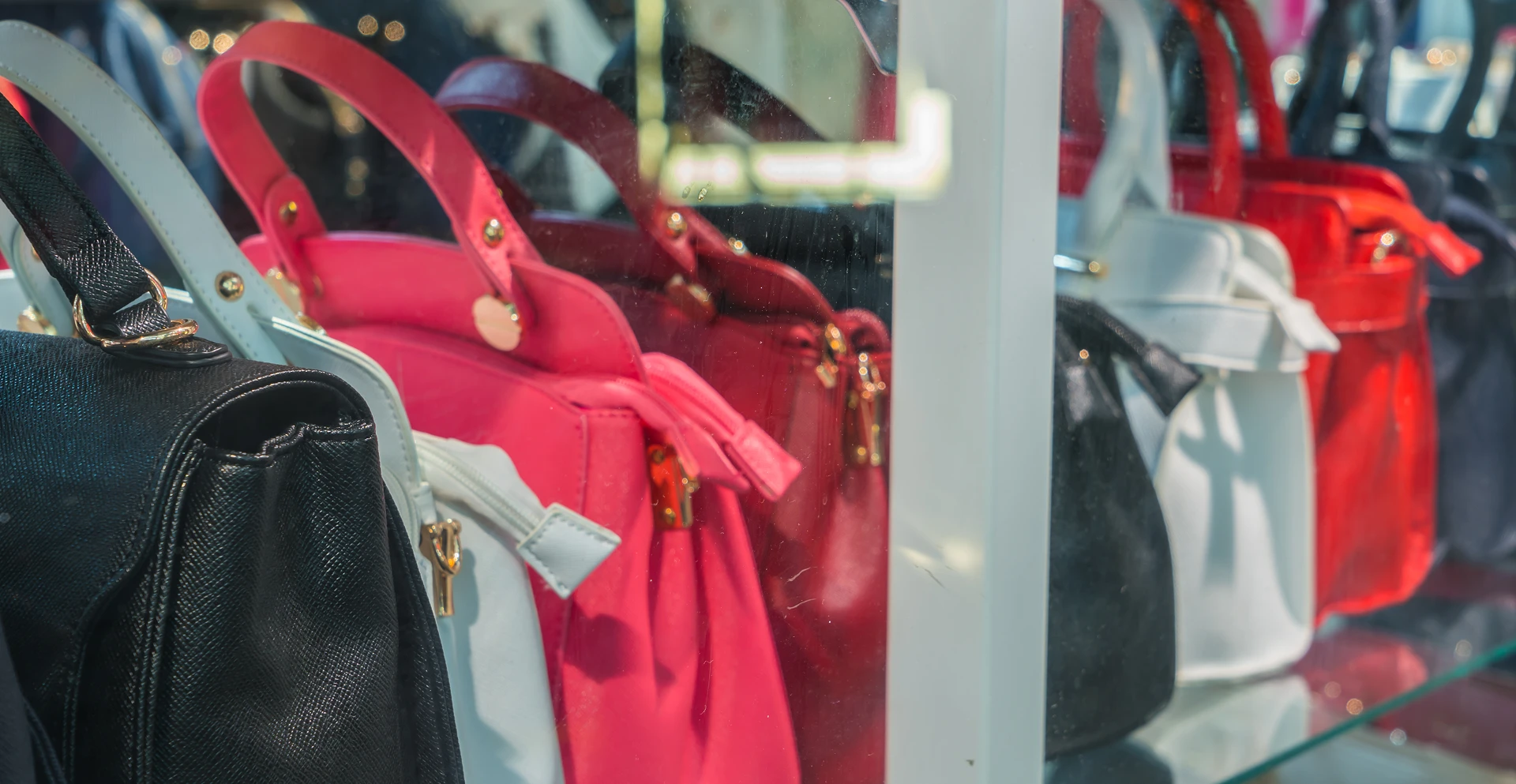 XOXO Vintage Hero Image